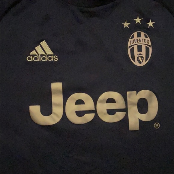 juventus black gold jersey